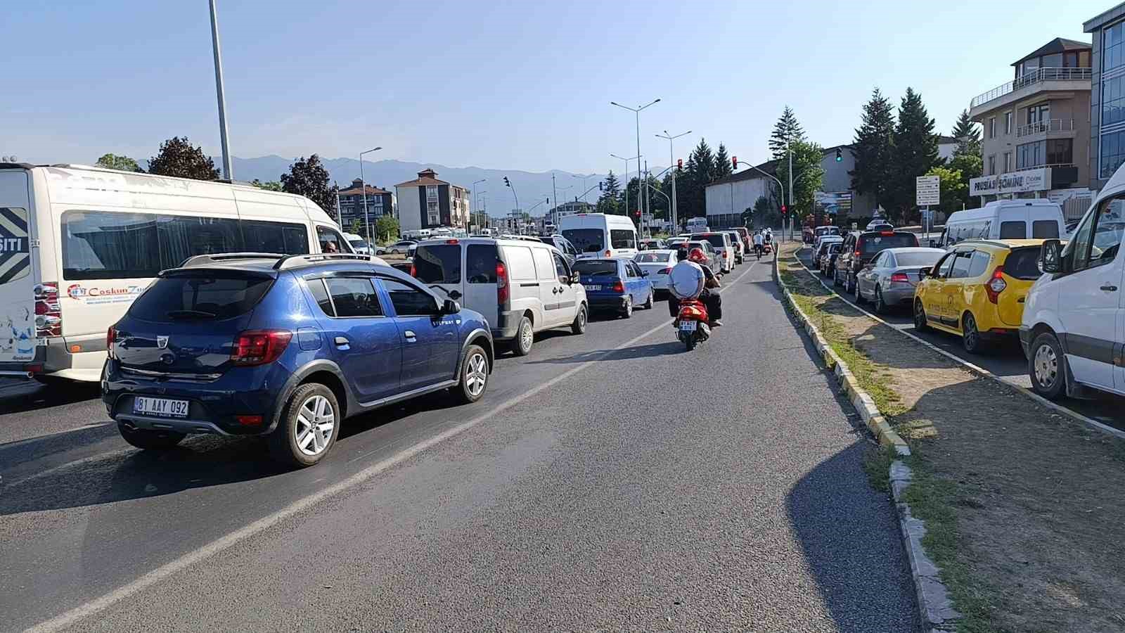 Kurallara uymayan sürücülere cezai işlem uygulandı
