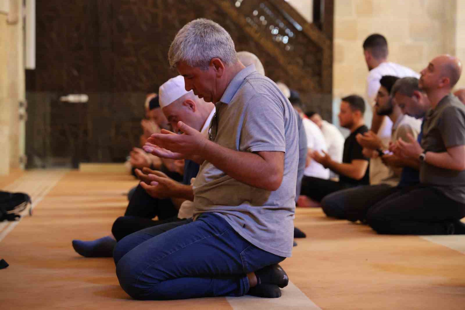 Anadolu’nun El Hamrası’nda ziyaretçi yoğunluğu
