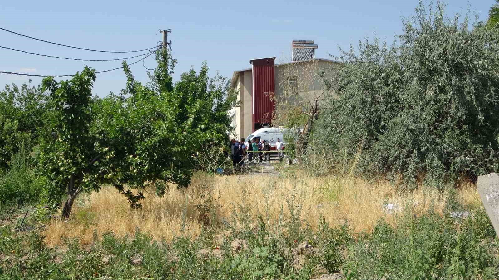 Malatya’da tavuk çiftliğinde cinayet
