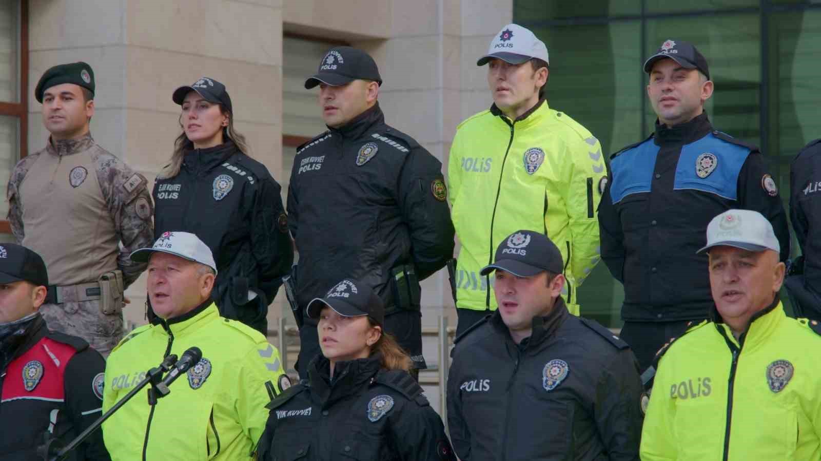 Ordu Polis Korosundan ‘Çanakkale türküsü’
