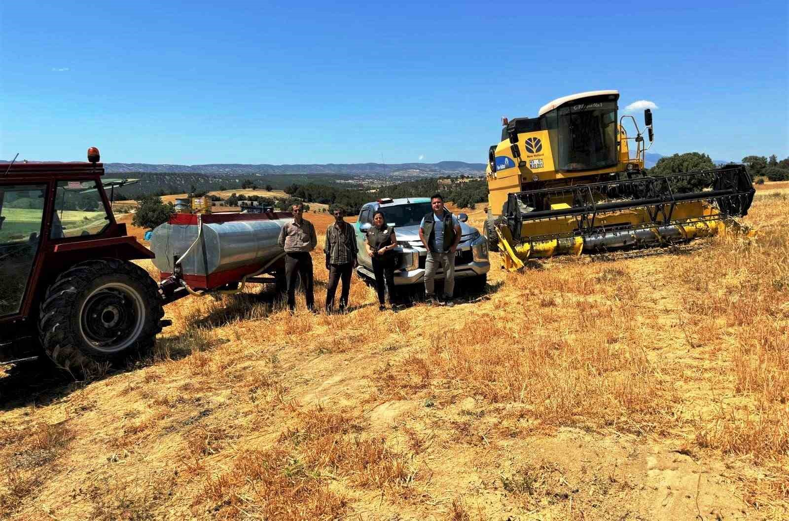 Kütahya’da biçerdöverlerin yanında su tankeri bulundurma zorunluluğu
