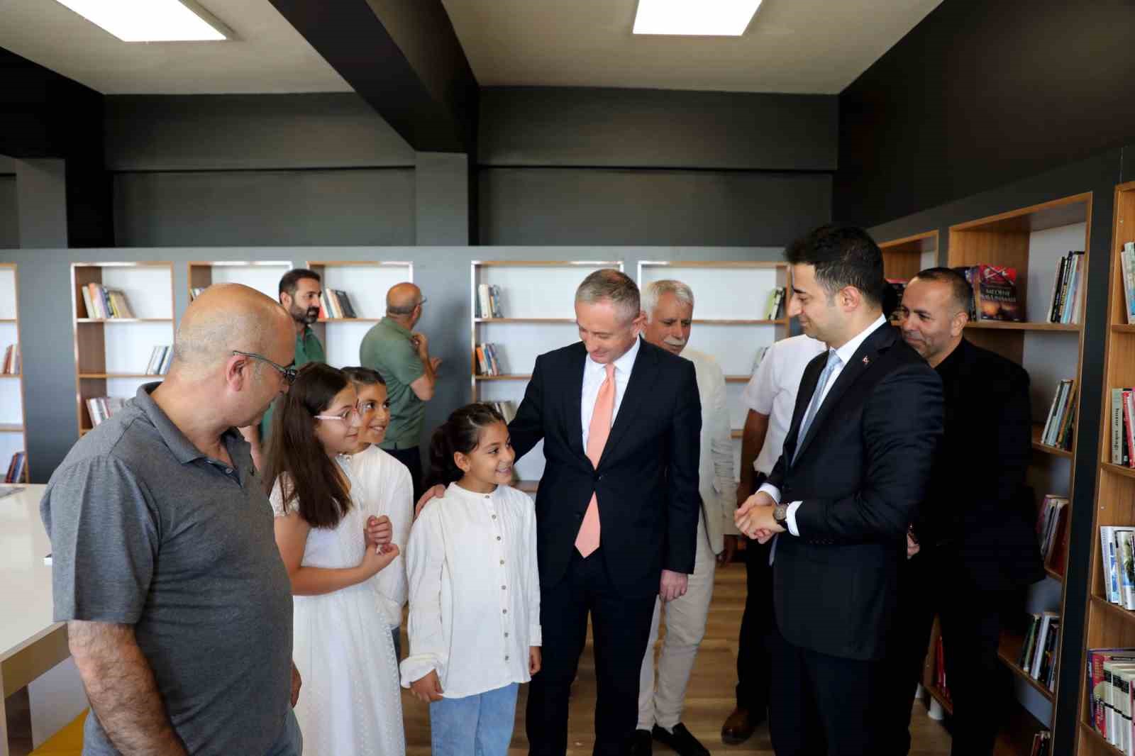 Ağrı’da TOBB Mesleki ve Teknik Anadolu Lisesine modern kütüphane kazandırıldı
