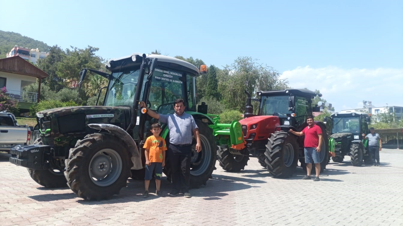 Anamur’da üreticilere destek
