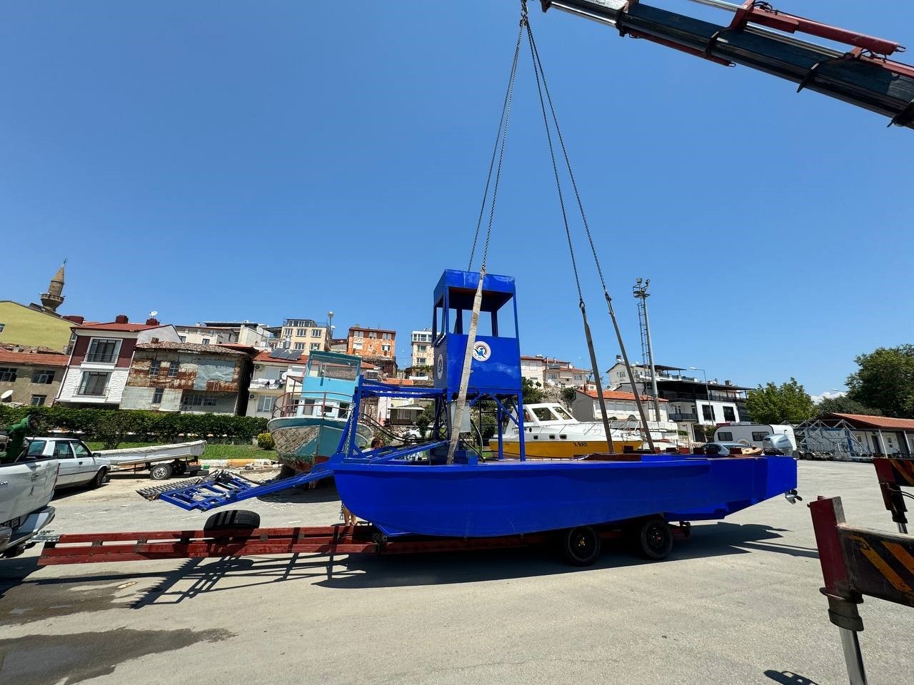 Eğirdir Gölü yüzeyindeki yosunlar temizlenecek
