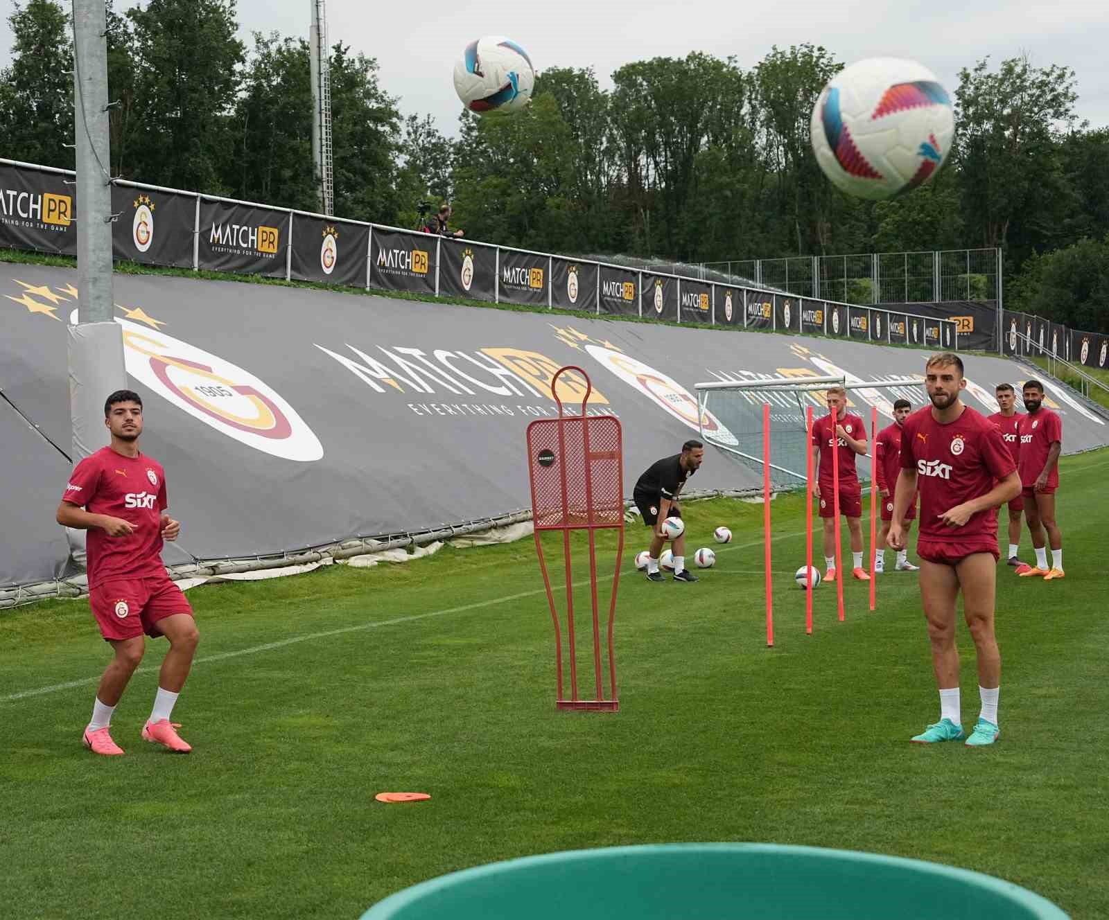 Galatasaray, yeni sezon hazırlıklarını sürdürdü
