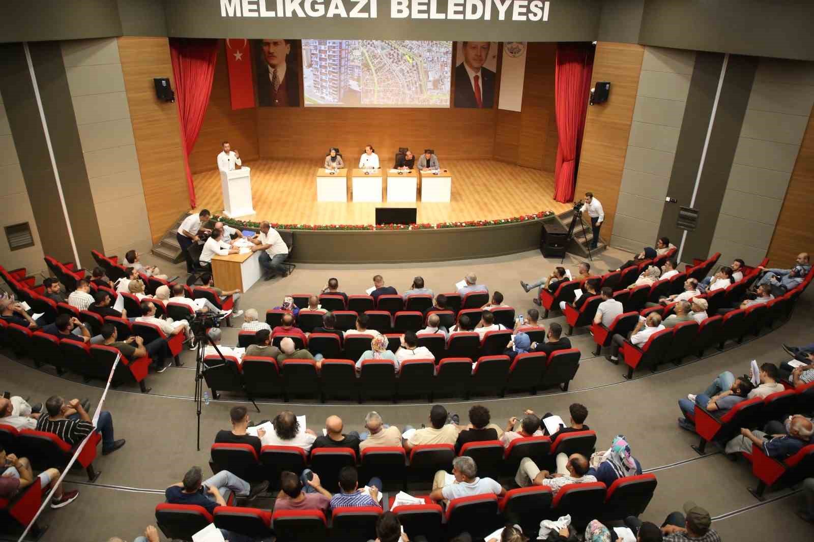 Melikgazi Belediyesi, kazan kazan modeli ile vatandaşları ev sahibi yaptı
