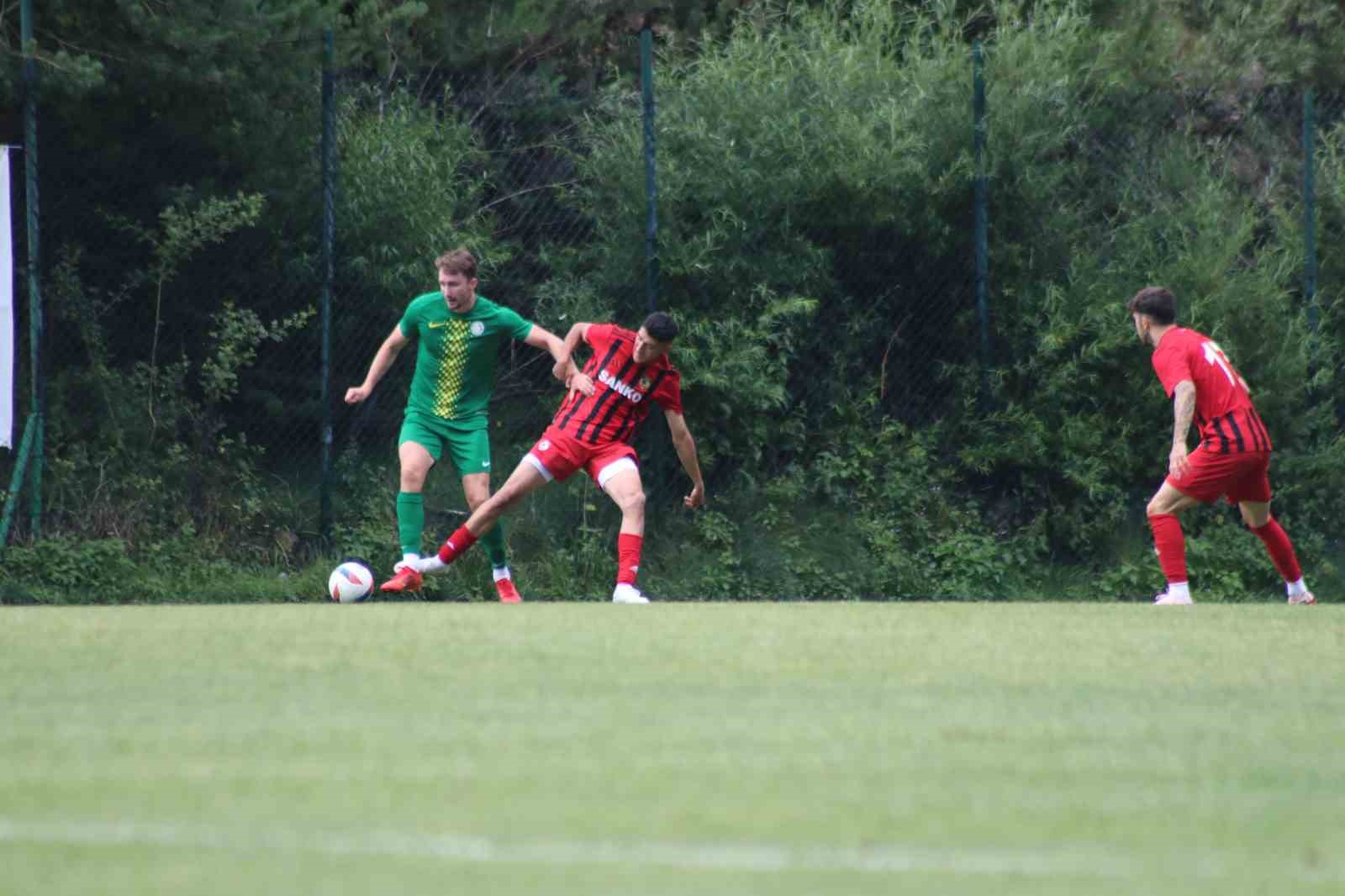 Hazırlık maçı: Gaziantep FK: 2 - Şanlıurfaspor: 0
