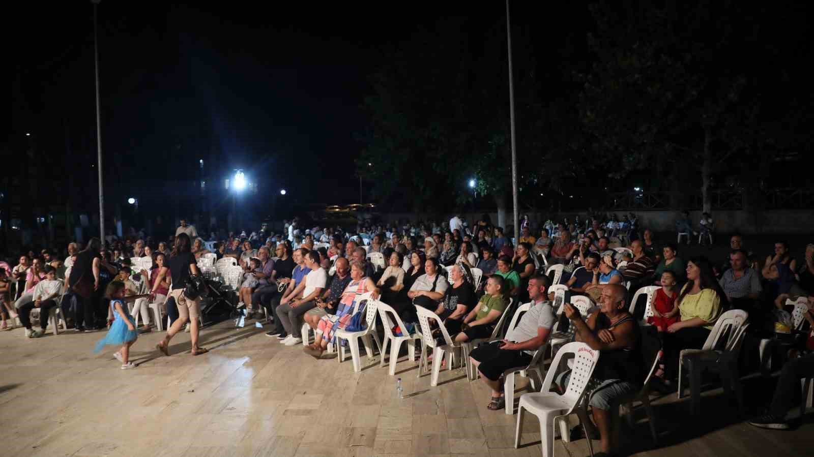 Aydın Büyükşehir Belediyesi’nden Germencik’te yaz konseri
