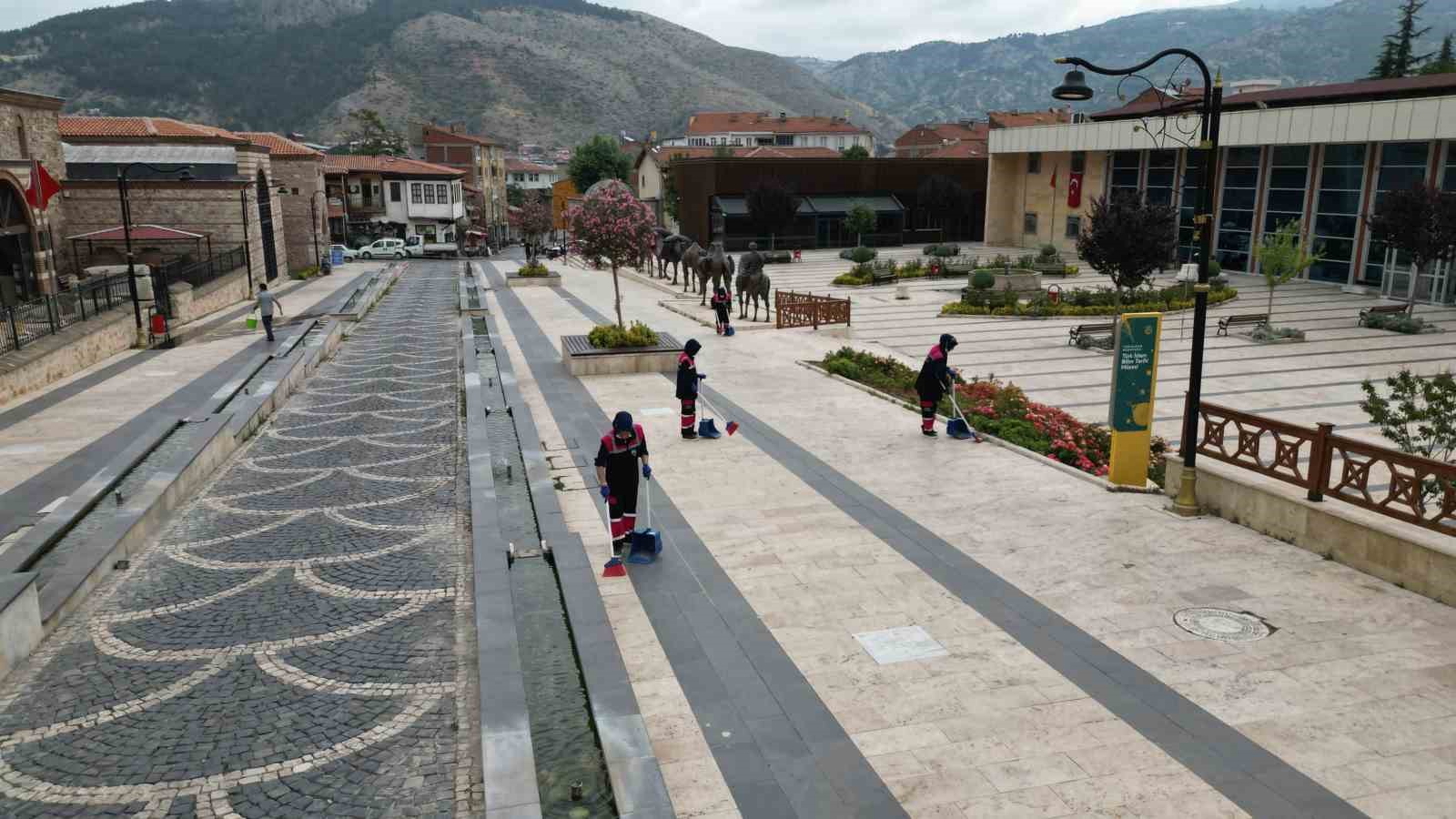 Tokat’ın temizliği kadınlara emanet
