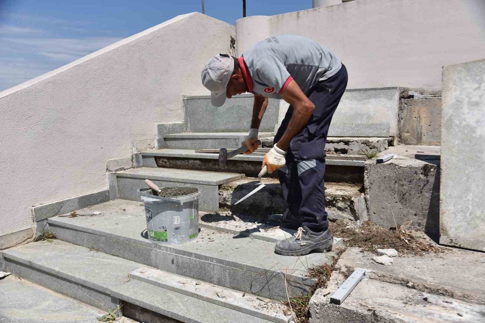 Amfi tiyatroda bakım ve onarım çalışmaları başladı
