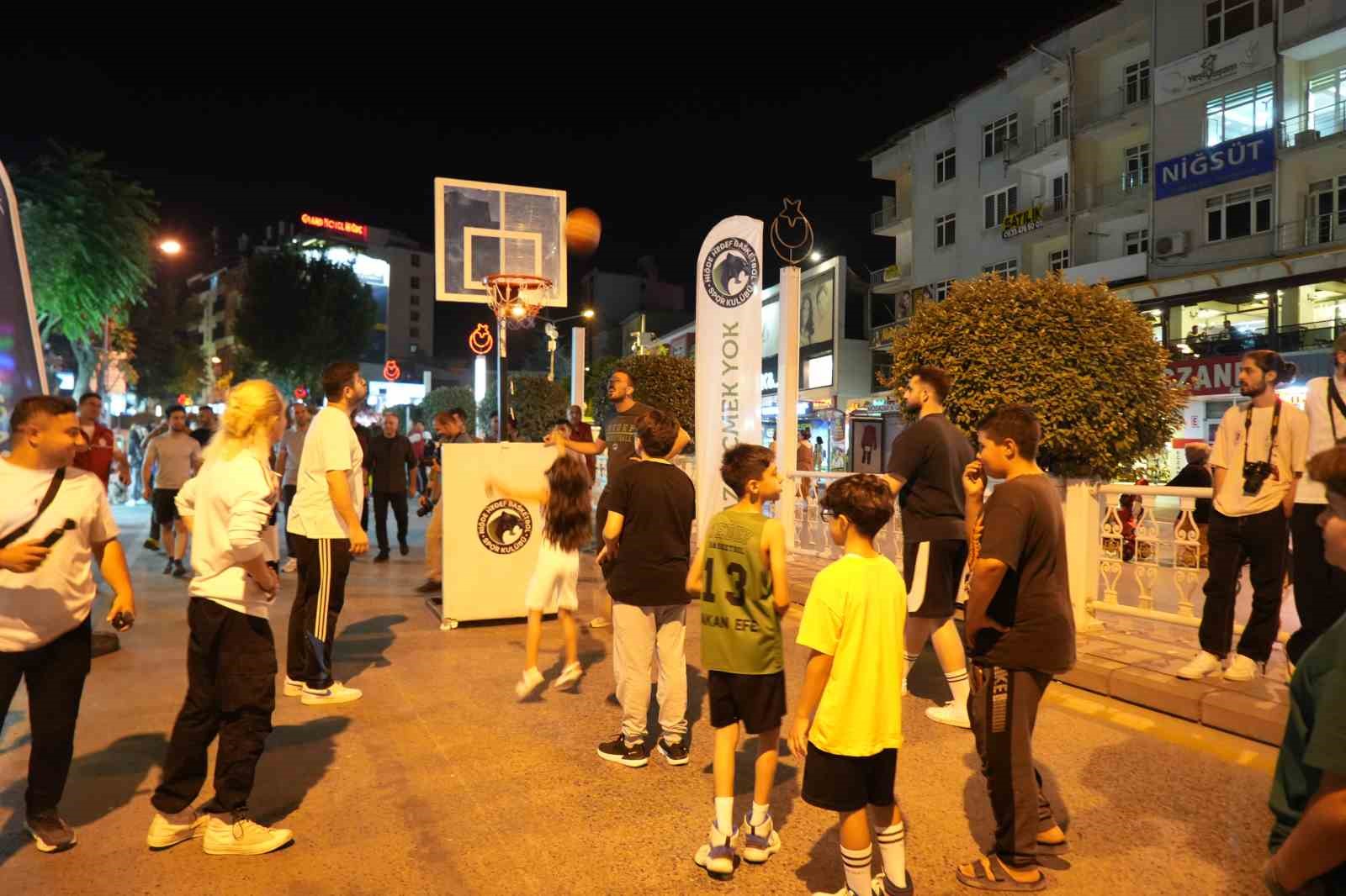 Niğde’de Spor Festivali ve Niğde Yarı Maratonu etkinliği başladı
