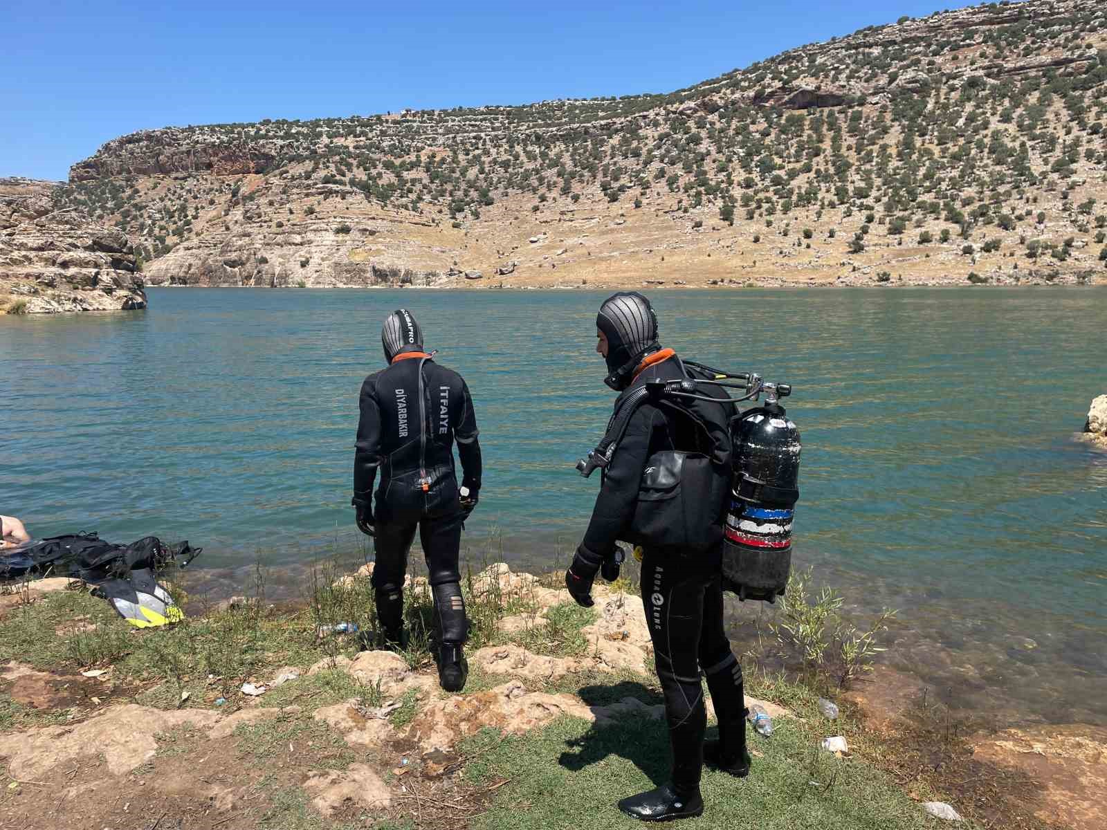 İtfaiyeden su altı arama kurtarma eğitimi
