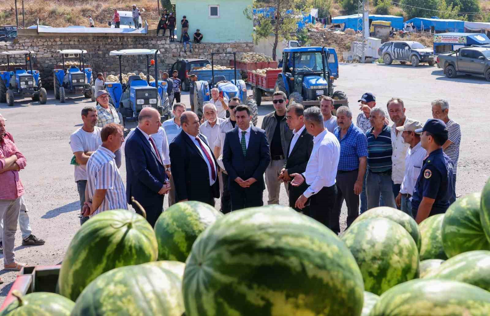 Karpuz ve kavun pazarında değerlendirmeler yapıldı
