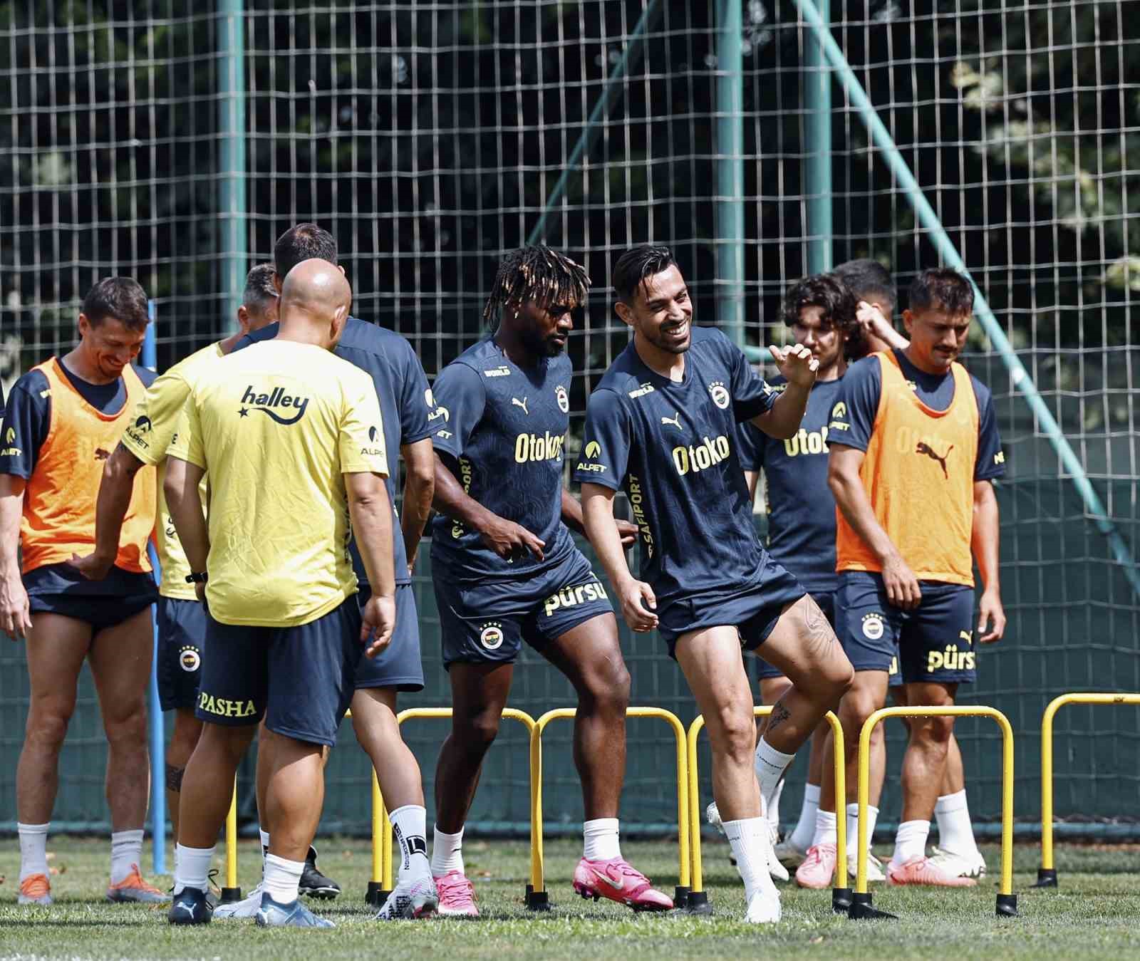 Fenerbahçe, Lugano maçı hazırlıklarını sürdürdü
