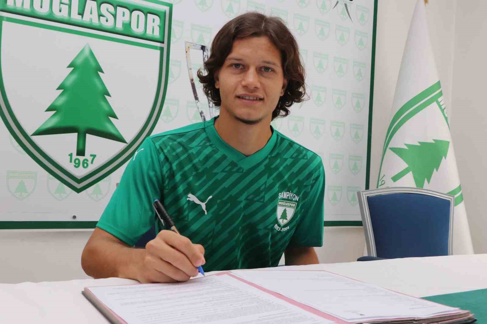 Muğlaspor’a ’Tatlı’ transfer
