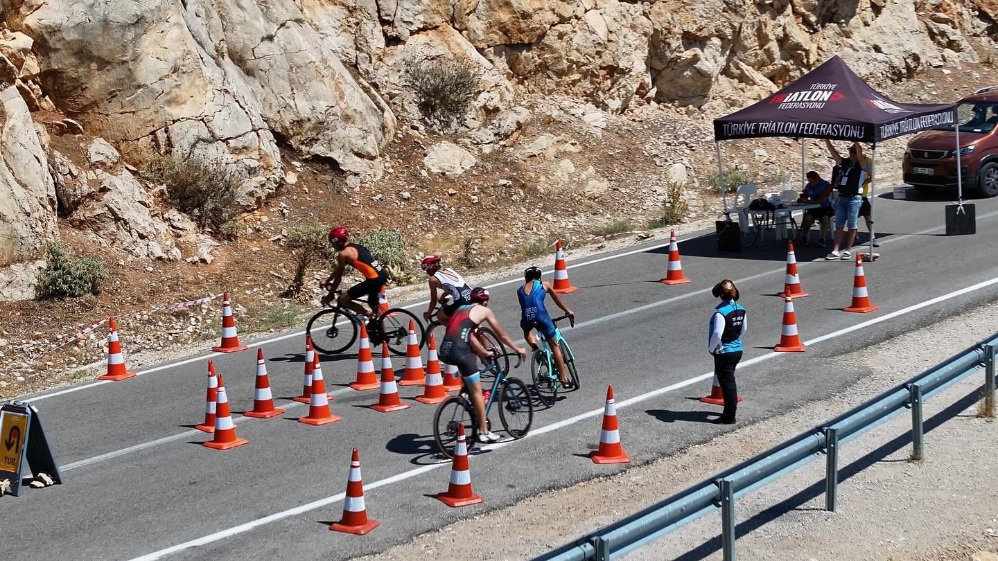 Isparta’da Eğirdir Triatlonu Türkiye Kupası Yarışları başladı
