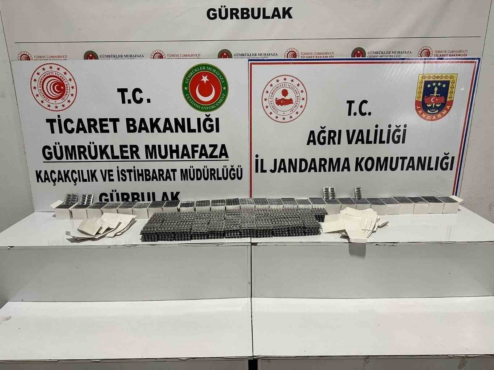 Ağrı’da kaçakçılık operasyonunda 4 gözaltı
