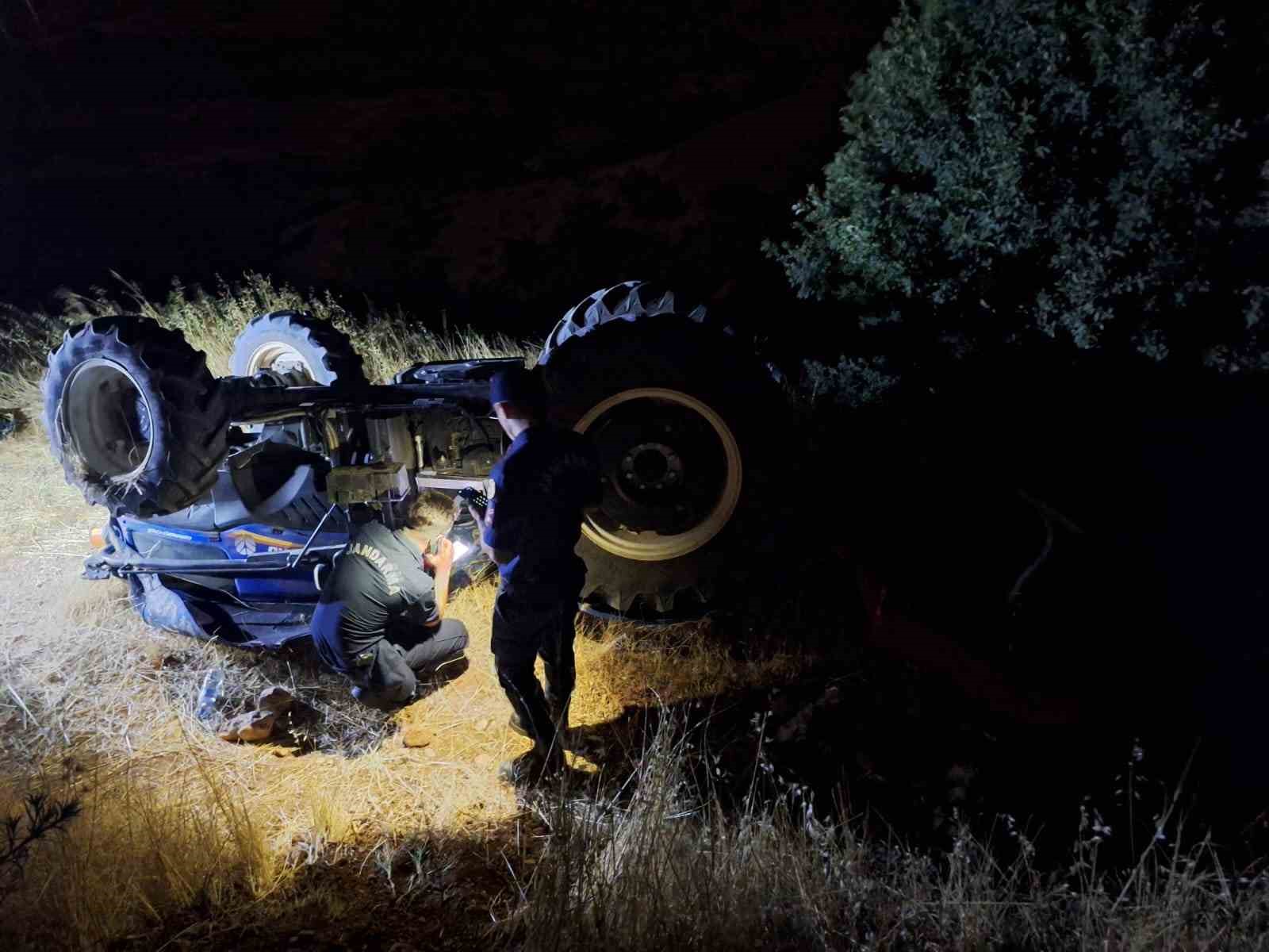 Kullandığı traktörün altında kalan sürücü hayatını kaybetti
