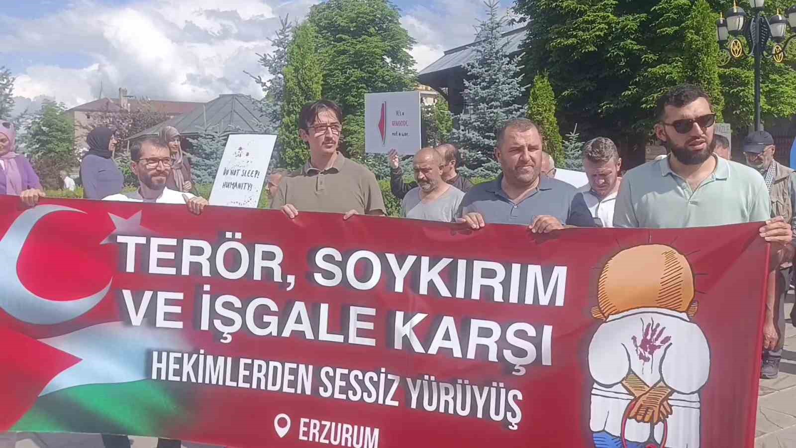 Sağlık çalışanları 36’ncı haftada da sessiz yürüyüşlerini sürdürdü
