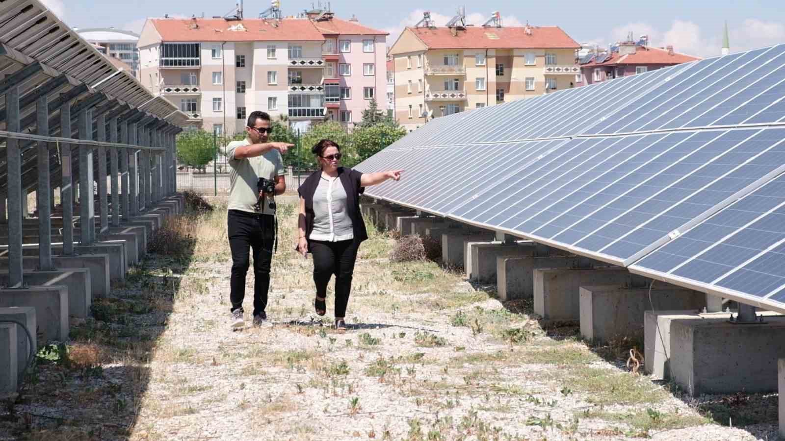 Çevre dostu üniversite kendi enerjisini kendi üretiyor
