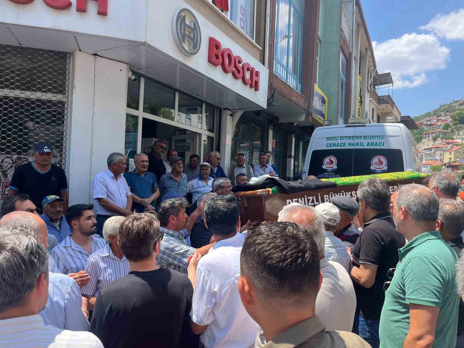 Denizlili iş adamı Yasin Tokat son yolculuğuna uğurlandı
