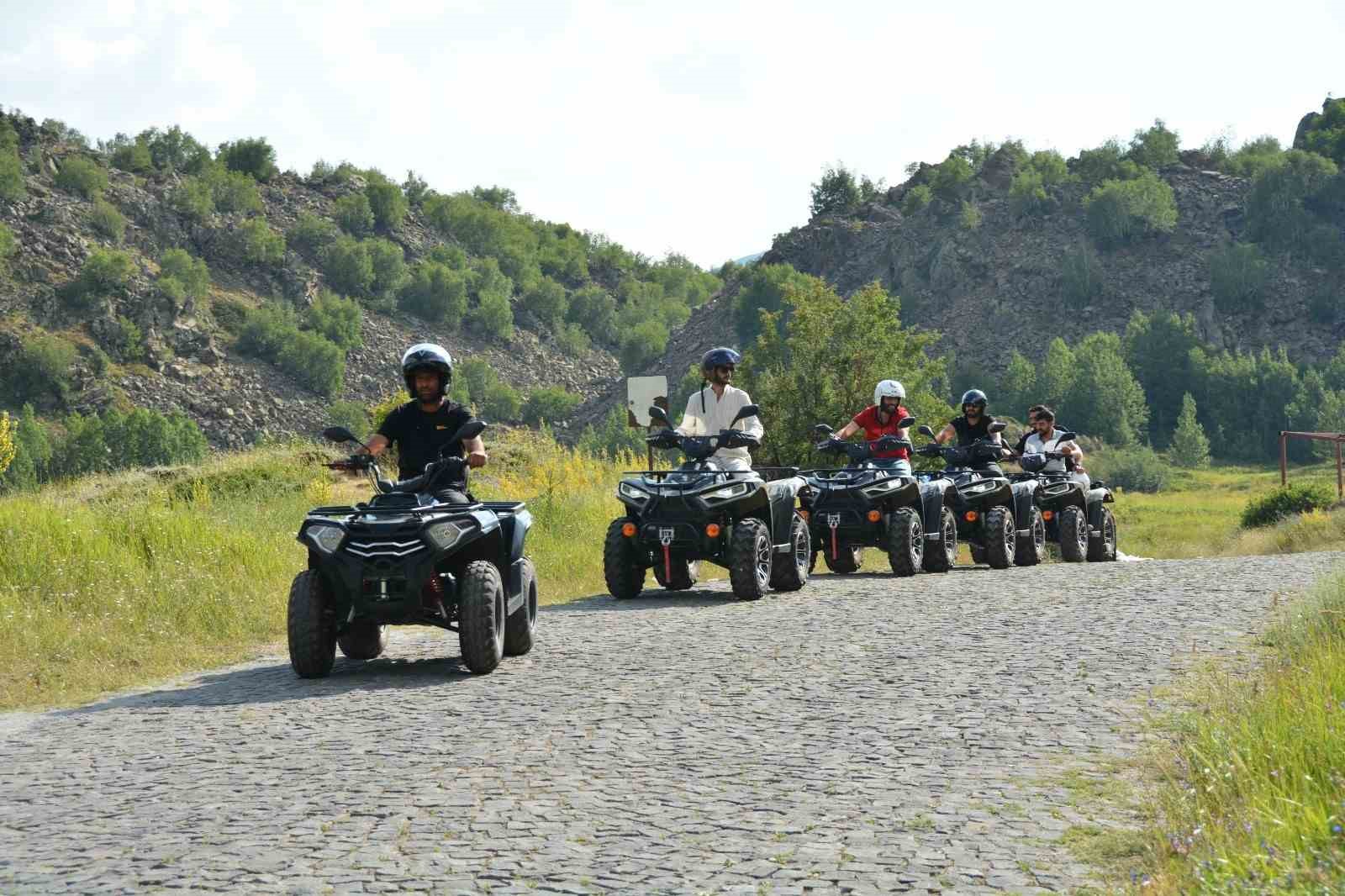 Doğa manzaralı ATV turları Nemrut turizmine hareket katıyor
