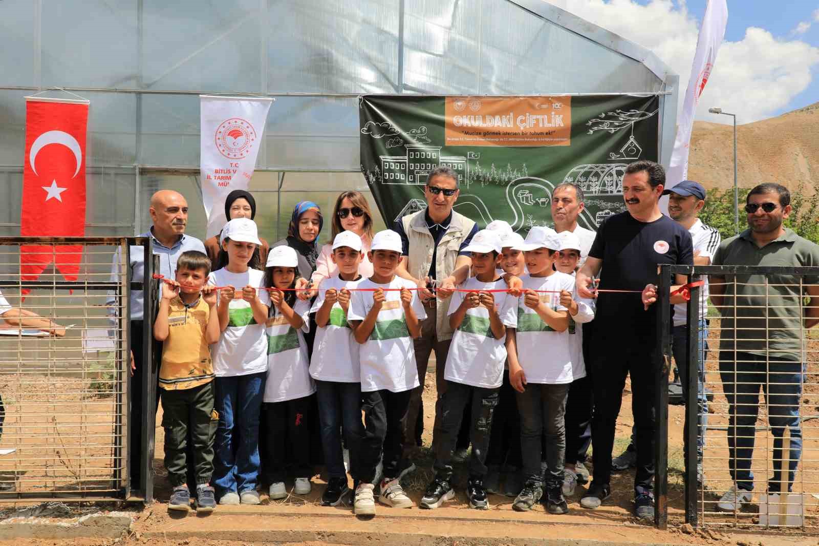 Bitlis’te ‘Okuldaki çiftlik’ projesi
