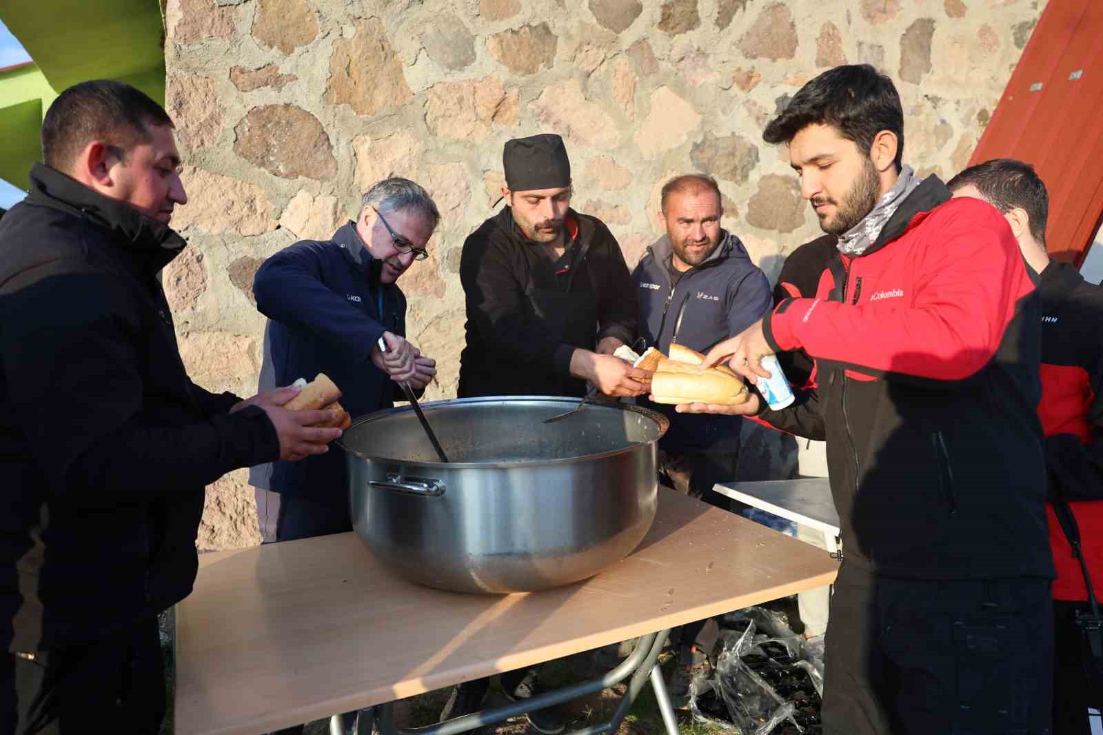 Başkan Özdoğan ‘Sütdonduran, Erciyes’in ve Hacılar’ın tanıtımında rol oynuyor’
