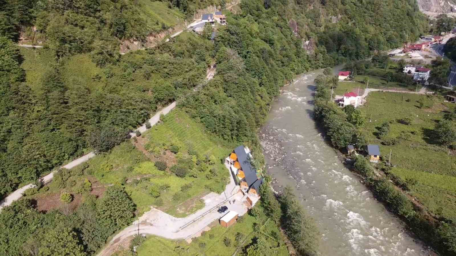 Rize Valisi İhsan Selim Baydaş: “Ruhsatsız bungalovlara göz yumma imkanımız yok”
