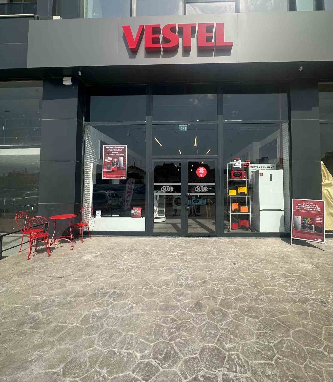 Vestel Bursa’da yeni ekspres mağazasını açtı
