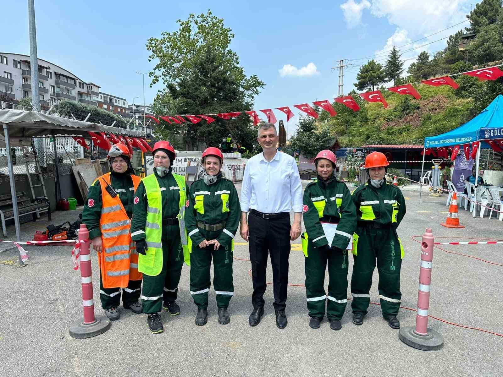 Kocaeli’nin ilk, Türkiye’nin 2. akredite kadın arama kurtarma ekibi
