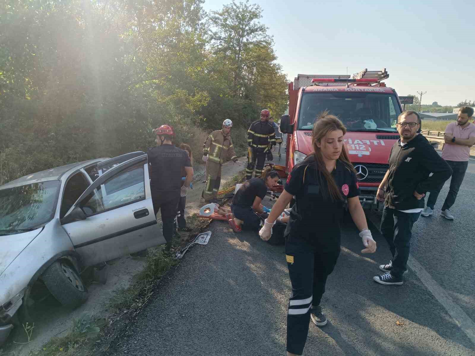 Kanala uçan otomobilin kadranı 100’de takılı kaldı...1 ölü, 3 yaralı
