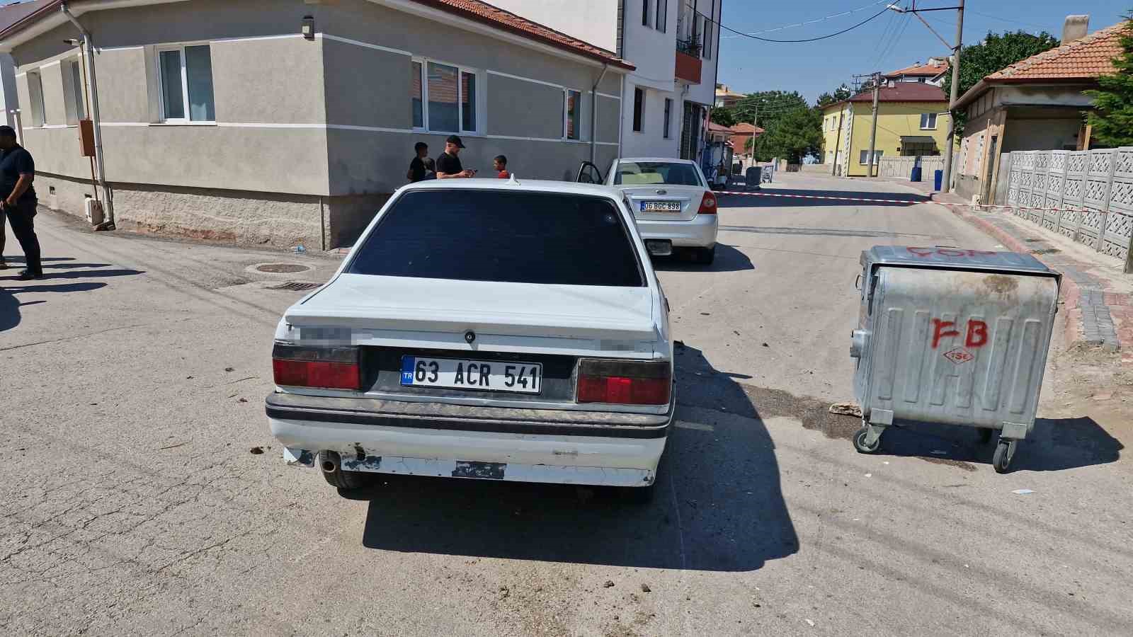 Dikkatsizlik trafik kazasına neden oldu
