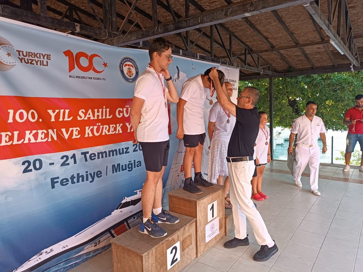 Fethiye’de 100. Yıl Sahil Güvenlik Kupası Yelken ve Kürek Yarışları düzenlendi
