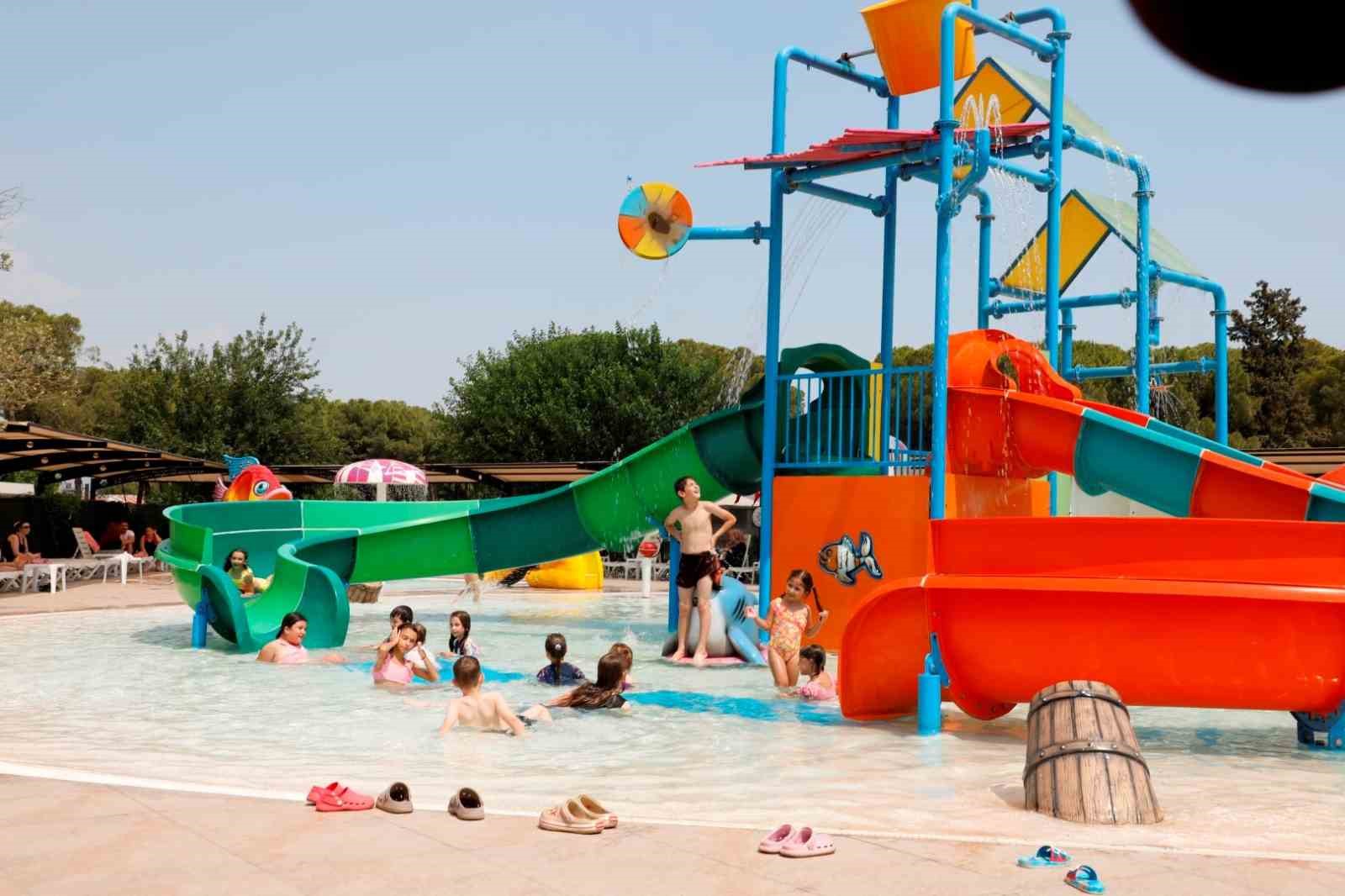 Aydın Tekstil Park’taki Aquapark çocukların gözdesi oldu
