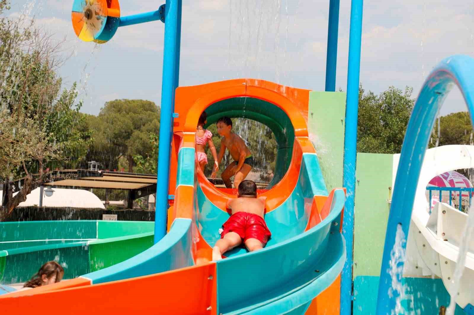 Aydın Tekstil Park’taki Aquapark çocukların gözdesi oldu
