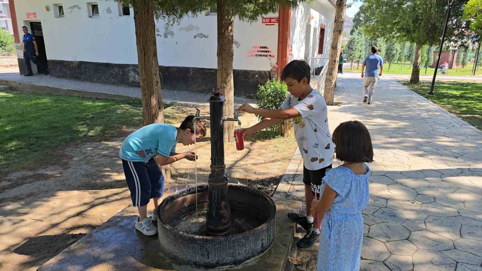 Sungurlu’da termometreler 41 dereceyi gördü
