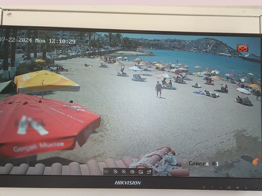 Kuşadası’nda güvenli parklardan sonra şimdi de güvenli plajlar
