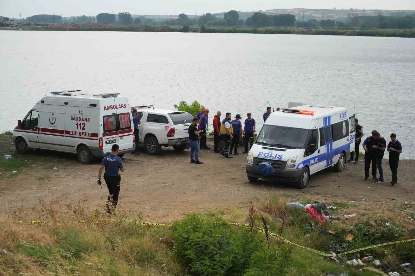 Meriç Nehri’nde boğulan iki gencin cansız bedenine ulaşıldı
