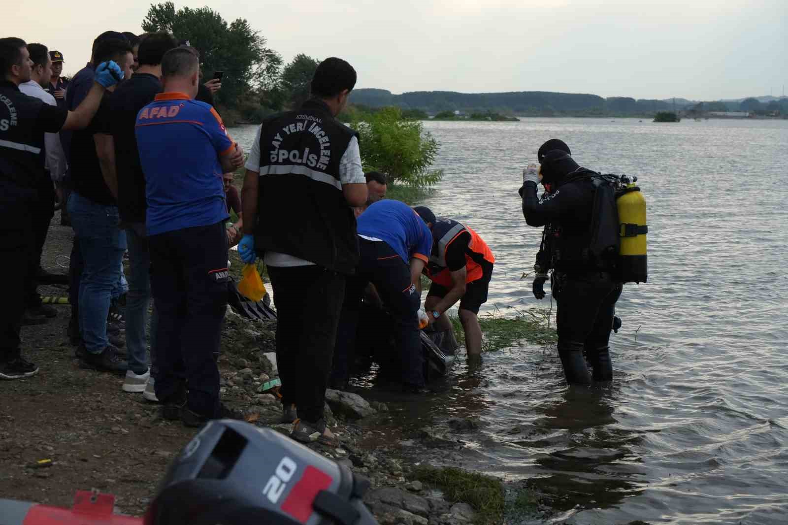 Meriç Nehri’nde boğulan iki gencin cansız bedenine ulaşıldı
