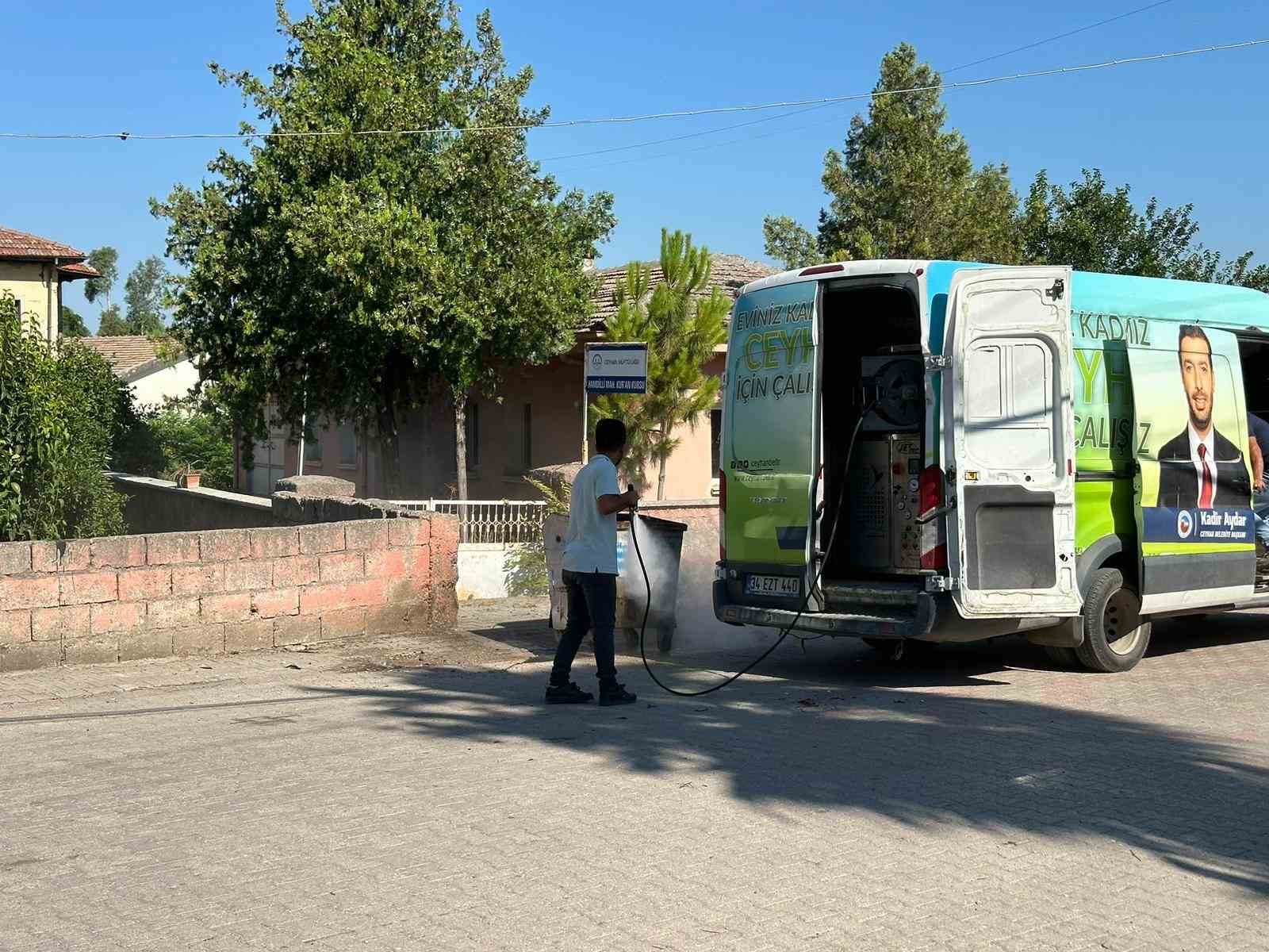 Ceyhan Belediyesi’nden Hamdilli Mahallesi’ne temizlik hamlesi
