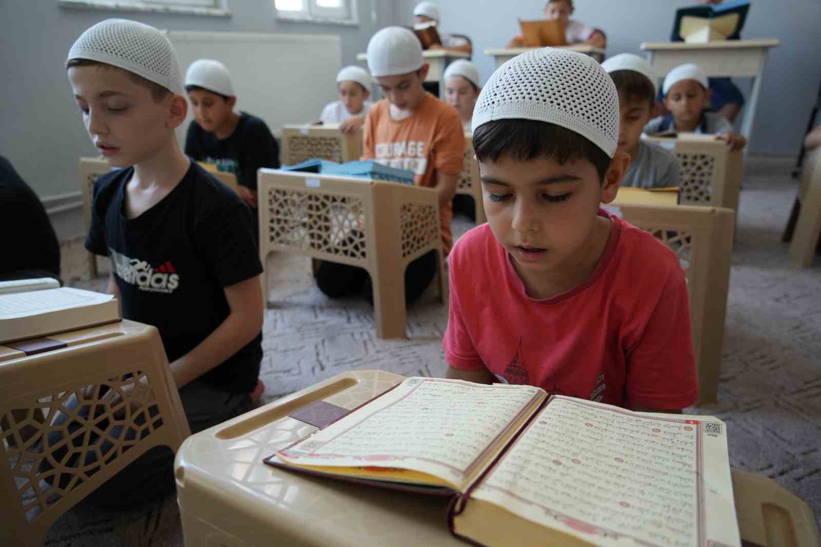 Bursa’nın manevi mekânı yeni binasına kavuşuyor
