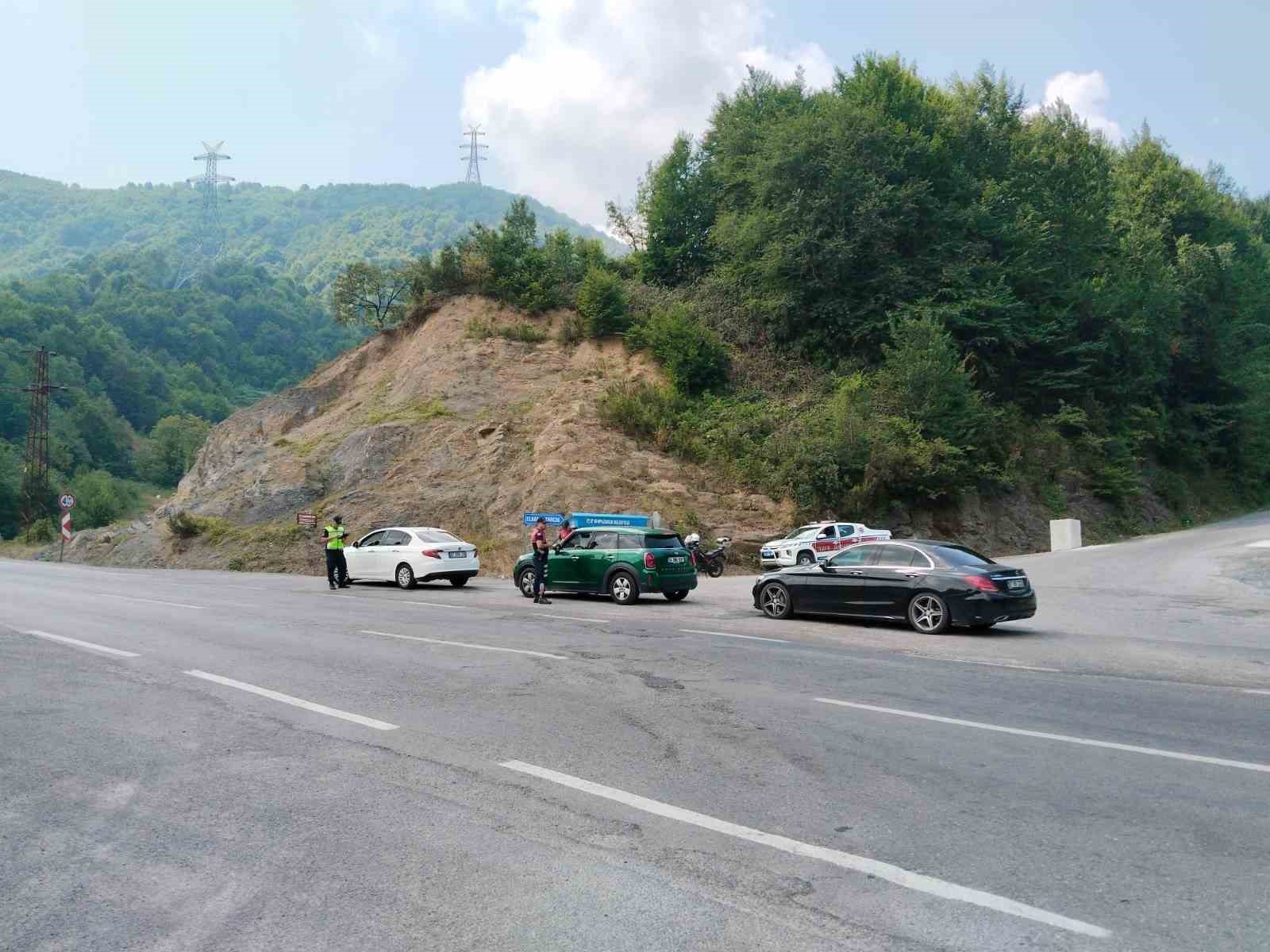 Zonguldak’ta jandarma ve polisin huzur denetimleri sürüyor
