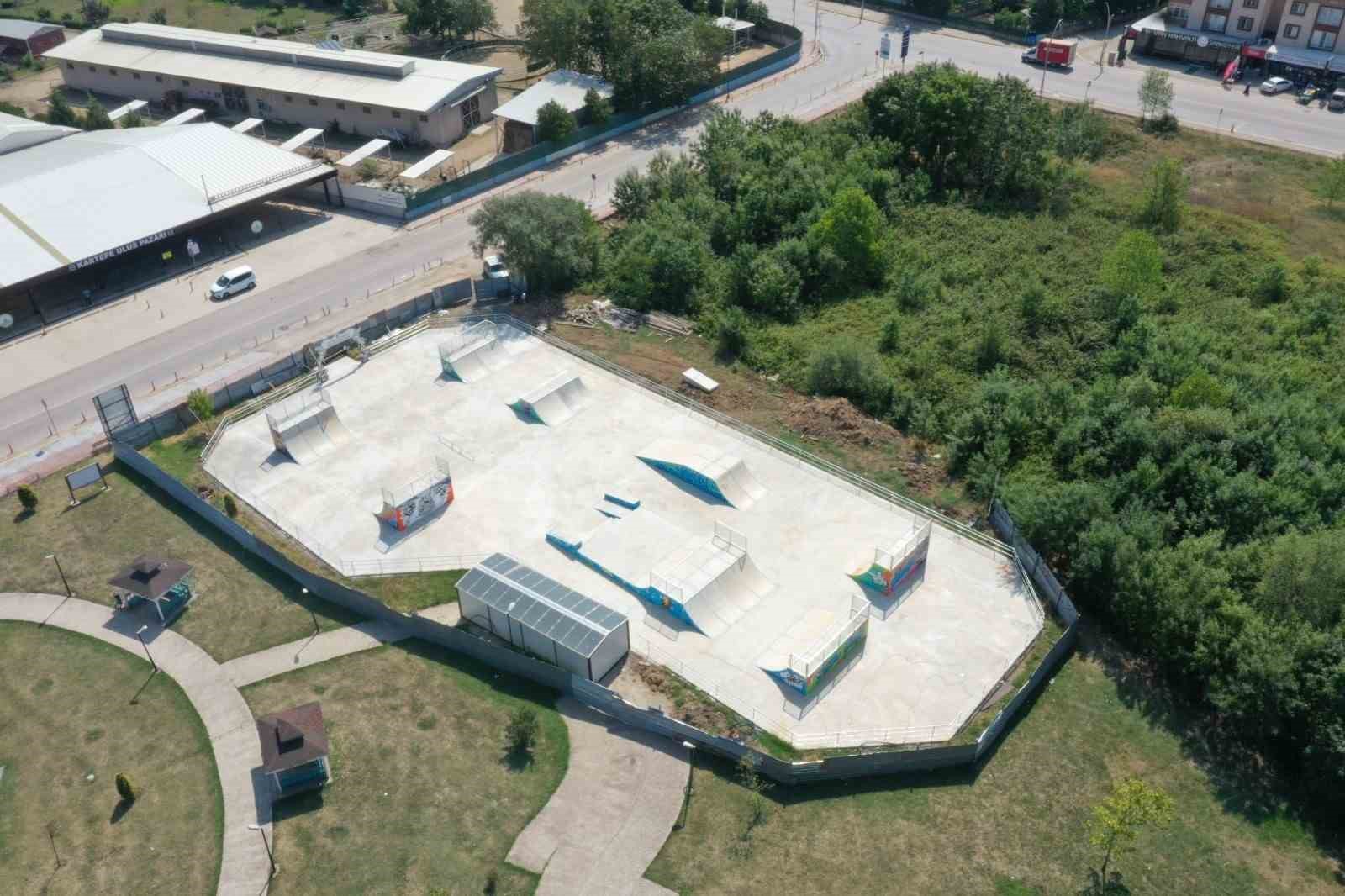 Kartepe’ye skate park yapıldı
