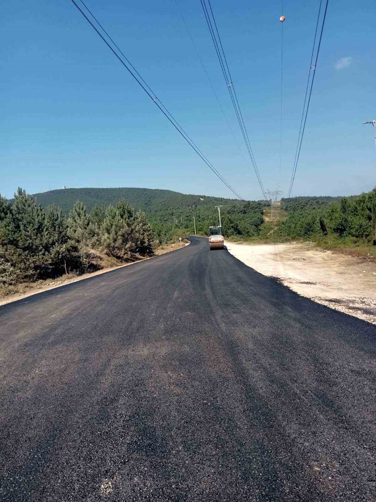 Derince’de köylere giden ulaşım ağı yenileniyor
