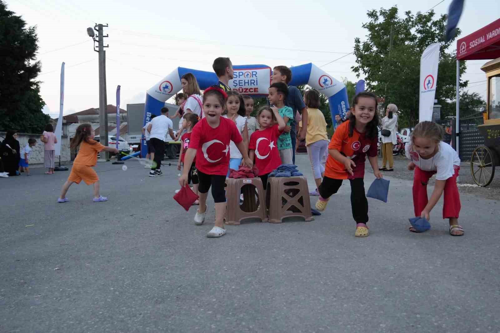 Spor mahalleye taşındı mahalde çocuklar mutlu oldu
