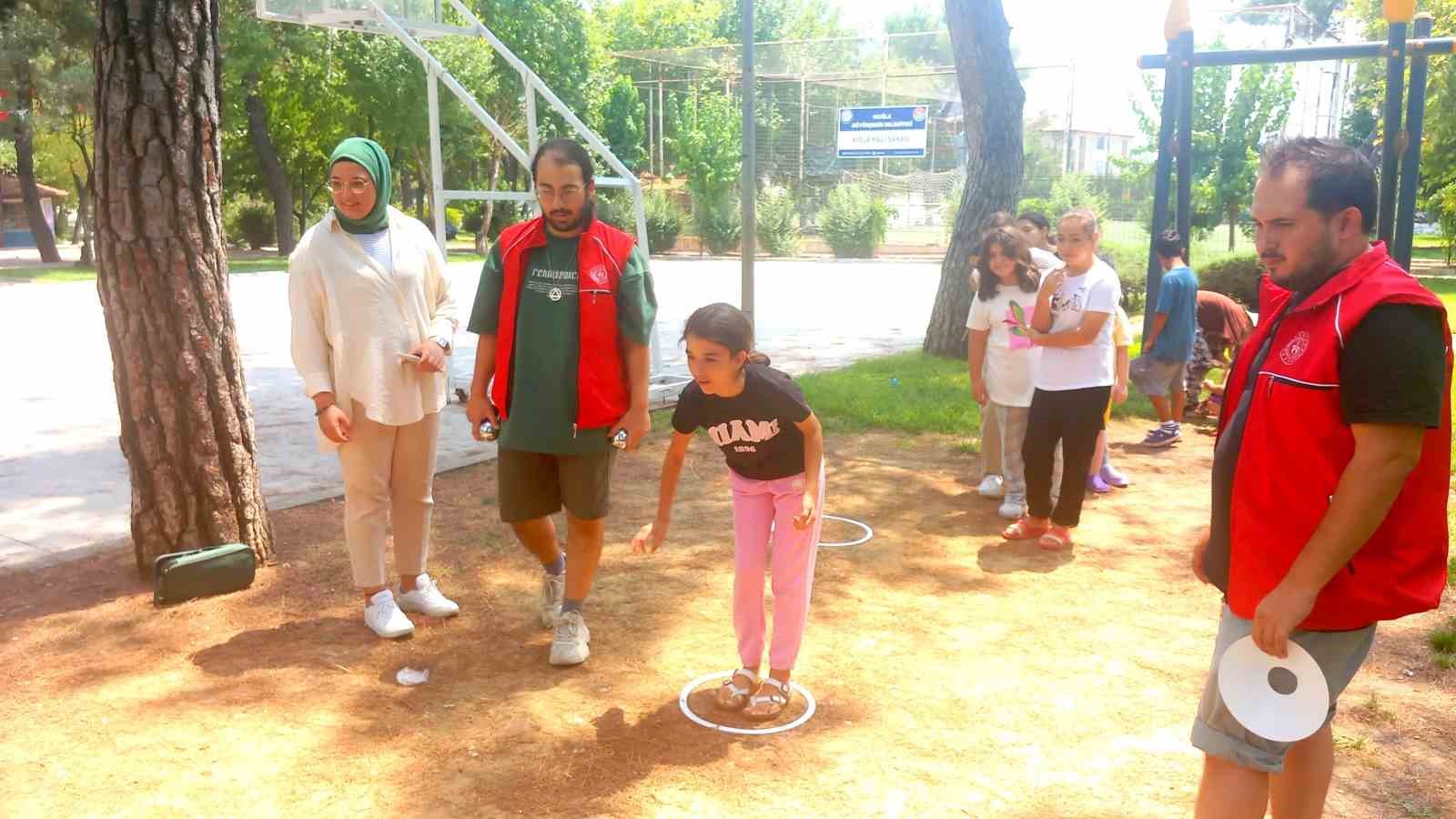 Muğla’da Yaz Kurslarında çocuklara bocce eğitimi veriliyor
