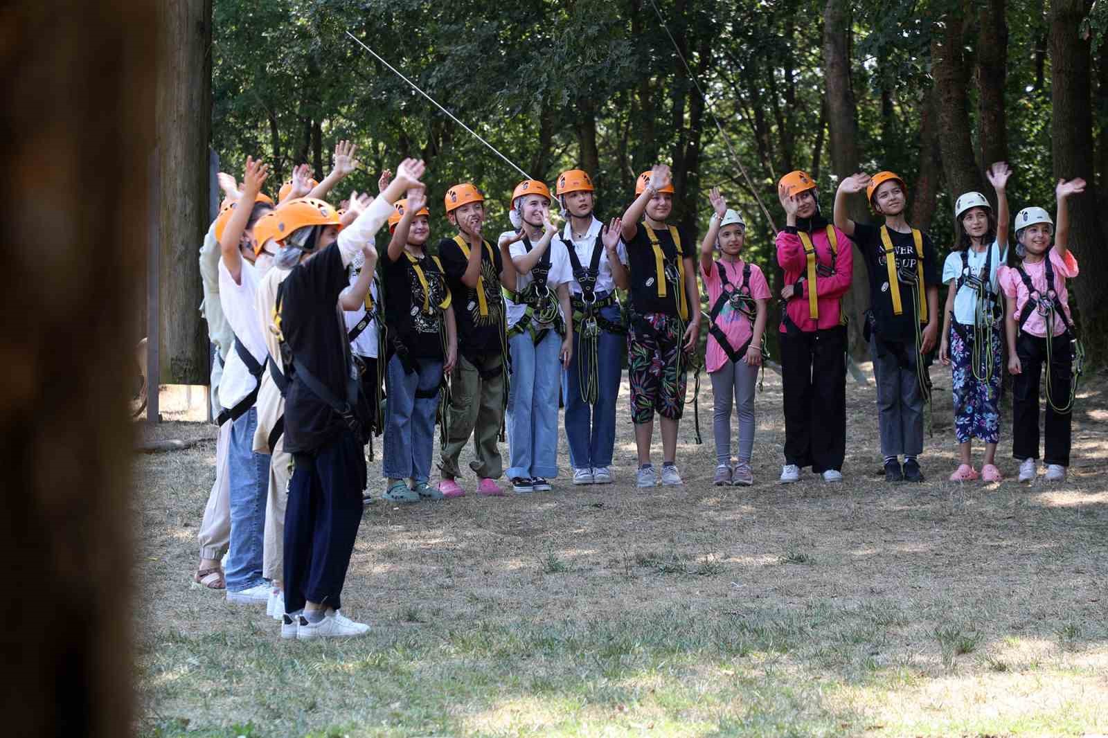 Sakarya Büyükşehir Macera Park’ta öğrencilere unutulmaz bir deneyim sunuyor
