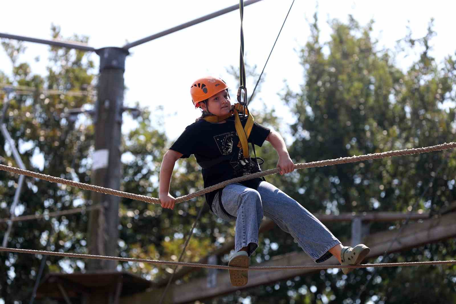 Sakarya Büyükşehir Macera Park’ta öğrencilere unutulmaz bir deneyim sunuyor
