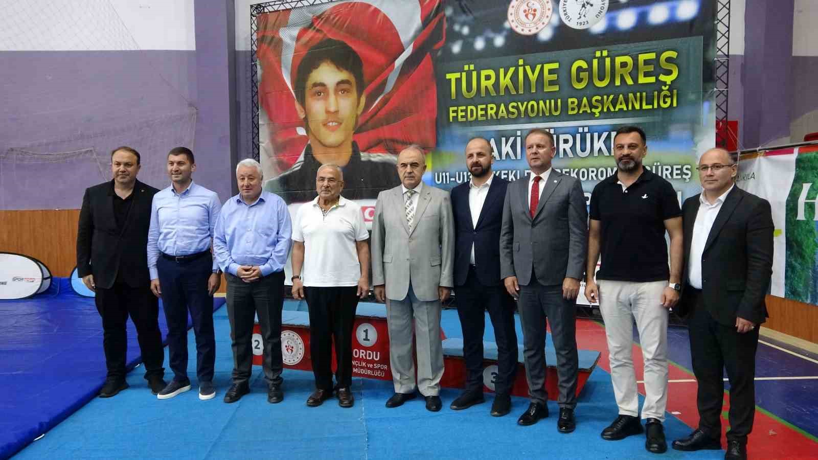 U11-U13 Grekoromen Güreş Türkiye Şampiyonası Ordu’da başladı
